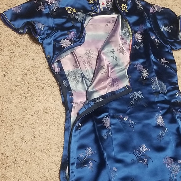 Qipao Chinese Dress - Picture 12 of 16